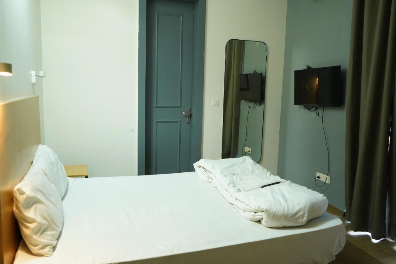 Fabhotel Sky Land Delhi  Extérieur photo