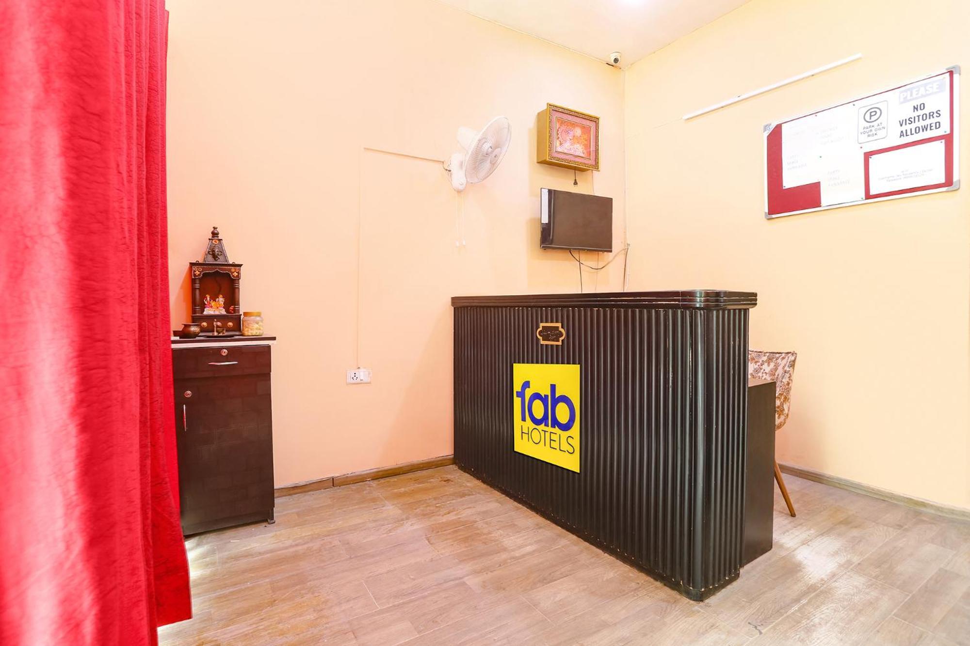 Fabhotel Sky Land Delhi  Extérieur photo